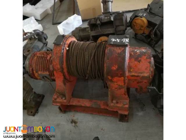 2.5KW slow hoist in Japan