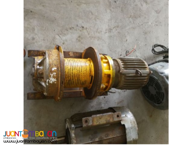 TKK 1.5KW windlass