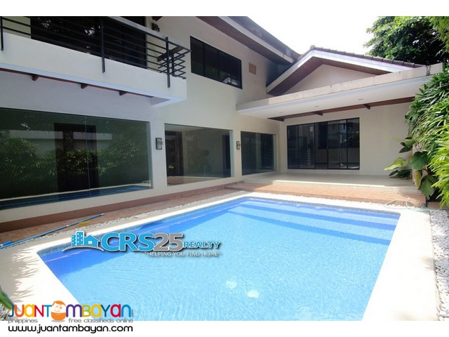 House with Swimming Pool in Mandaue Cebu
