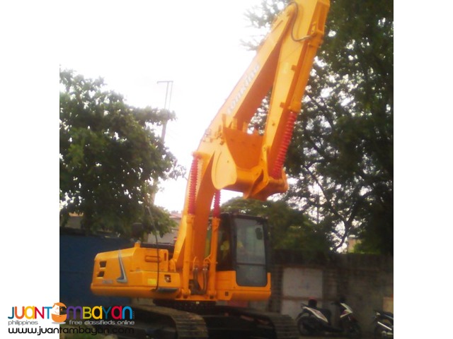 CDM6235 Hydraulic Excavator (Orig.Cummins-6BTA) CDM6235 Hydraulic Excavator (Orig.Cummins-6BTA)