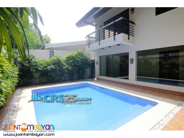 House with Swimming Pool in Mandaue Cebu