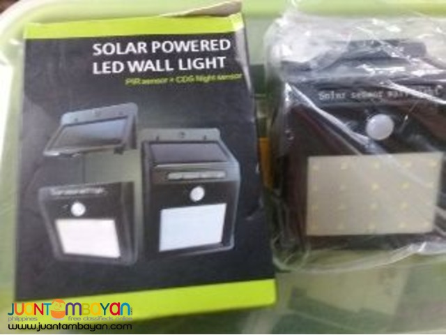 SOLAR POWERED LED WALL LIGHT