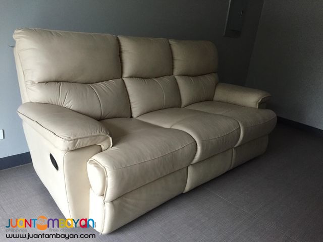 Recliner Couch/Sofa