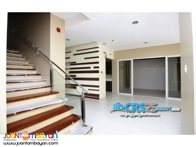 For Sale!! 3 Bedrooms Condo Unit in Padgett Place Cebu City