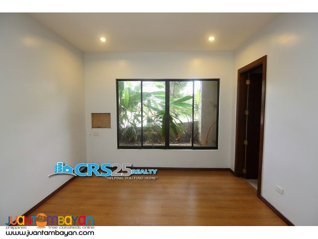 FOR SALE!! 670 sqm House and in Mandaue Cebu, 5 Bedrooms