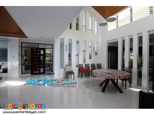 For Sale!! 2000 sqm Beach House in Carmen Cebu