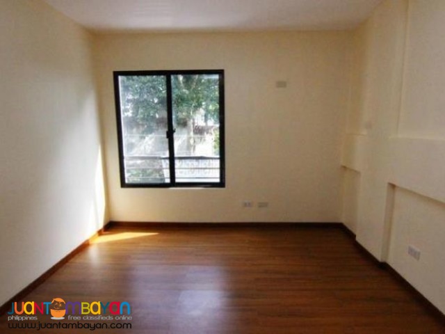 For sale house in lot in busay cebu city