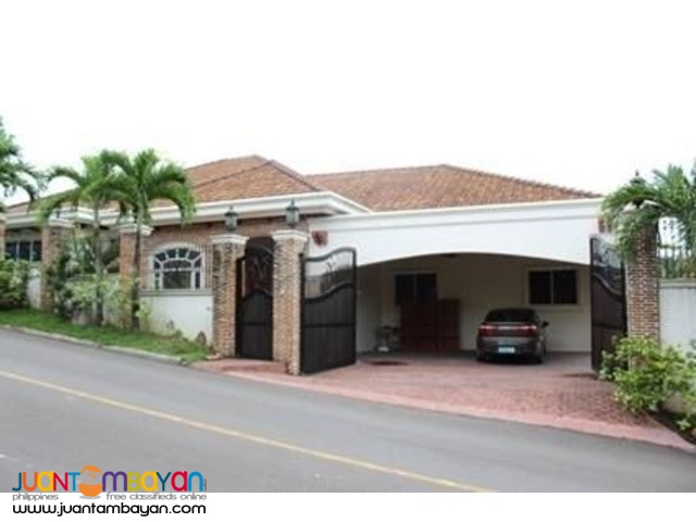 FOR RENT SPACIOUS HOUSE AND LOT IN BANILAD CEBU