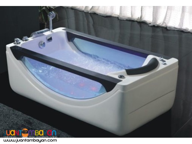 Bath thub Jacuzzi