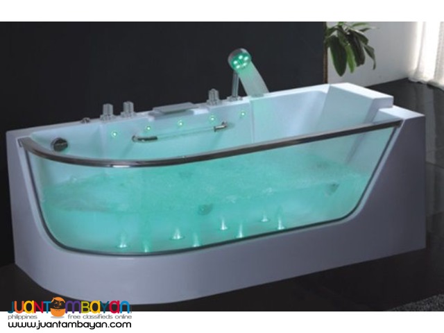 Bath thub Jacuzzi