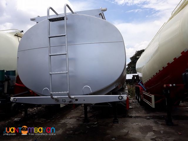 Tri-Axle 30KL Carbon Steel Fuel Traile