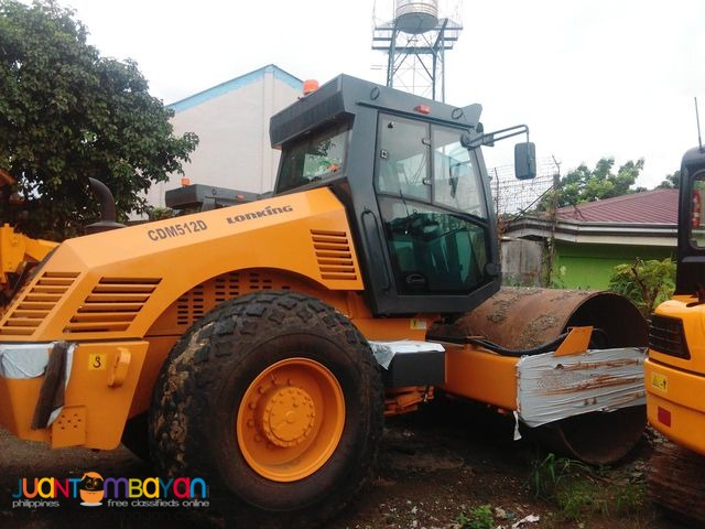 CDM 512B Road Roller