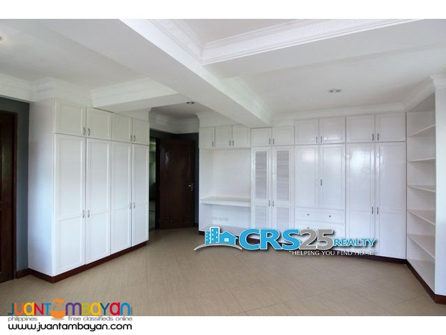 3 Level House For Sale in Guadalupe Cebu City