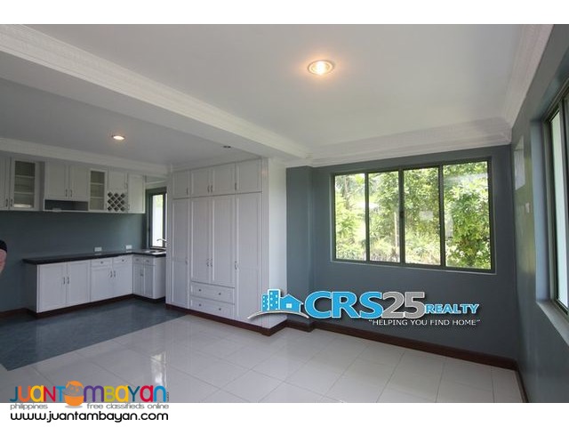 3 Level House For Sale in Guadalupe Cebu City