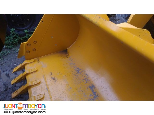 CDM860 Wheel Loader