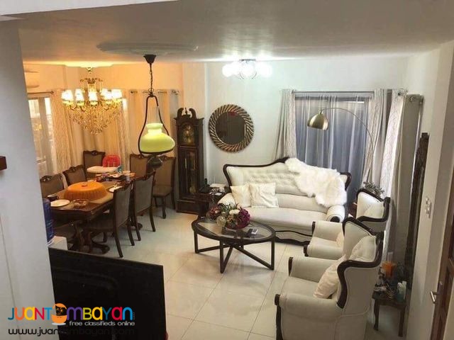 Rush for sale house inside Paseo Arcenas Banawa Cebu City