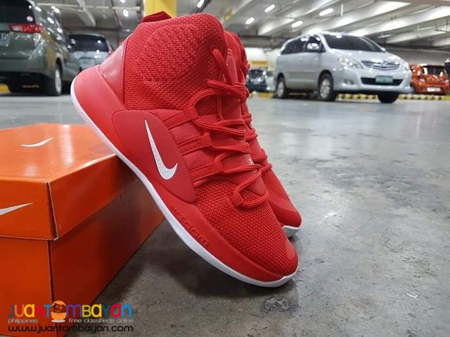 kids hyperdunks