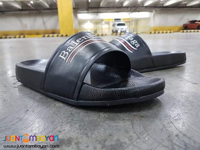mens balenciaga slides