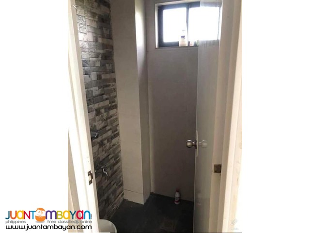 COMMERCIAL BUILDING WITH WATER REFILLING STATION EQUIPMENT 