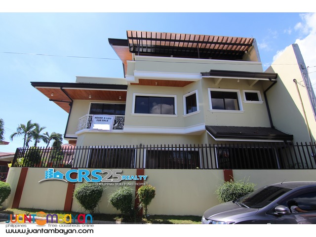 For Sale 3 level House with 5 Bedroom in Talisay Cebu