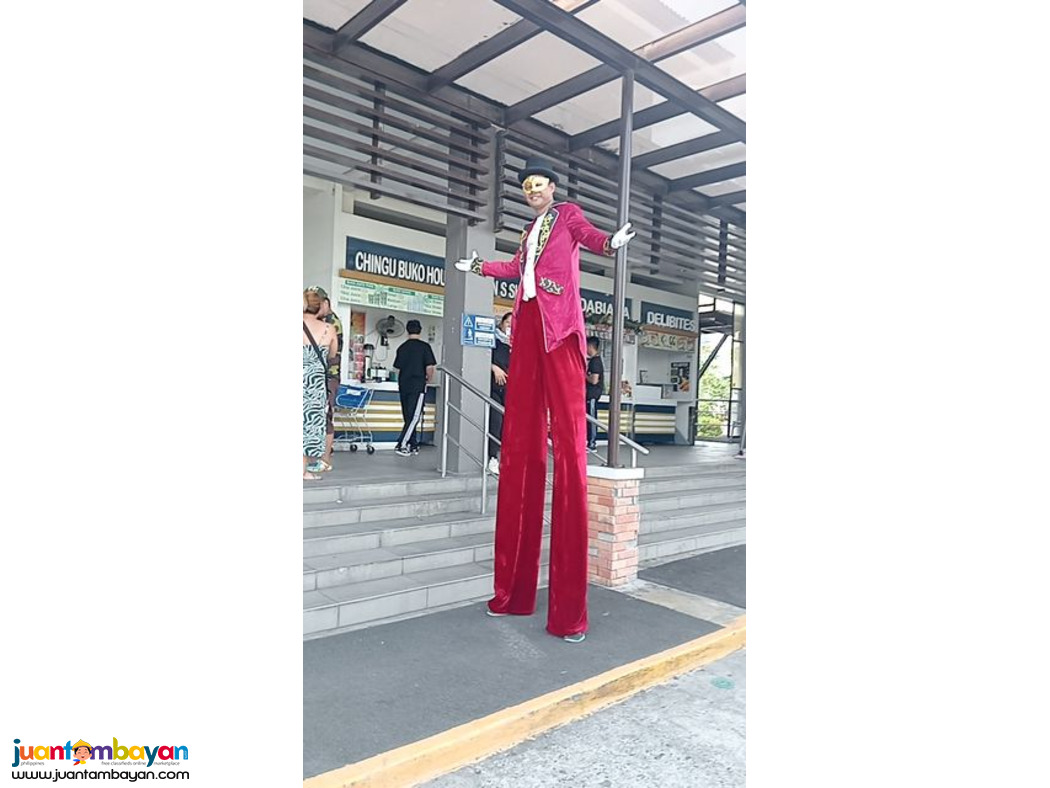 Dancing mimes, Juggler, unicycle, stilt walker, roaming performers