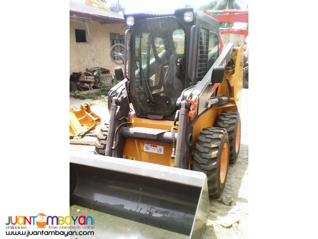 CDM307 Skid Loader