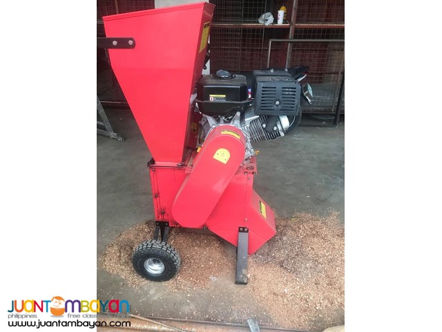 BRAND NEW PORTABLE WOOD CHIPPER FOR SALE