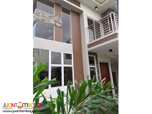 Top Works Builders - Glass, aluminum and  modular cabinets