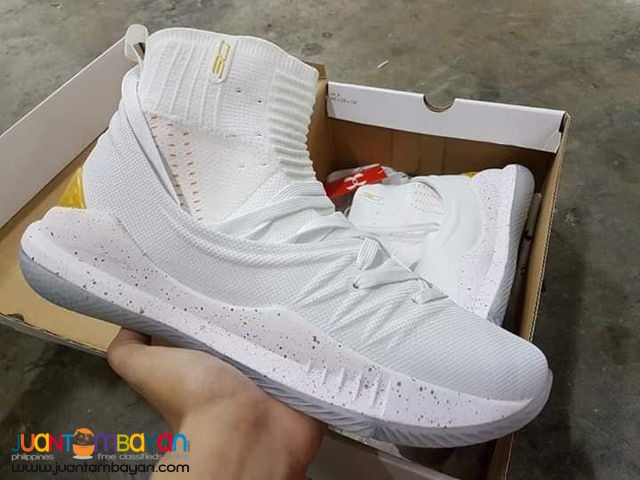 Under Armour Curry 5 BASKETBALL SHOES