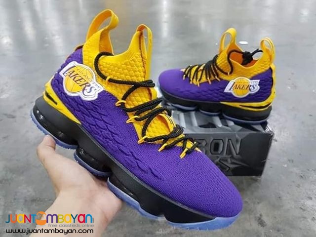 lebron's lakers shoes