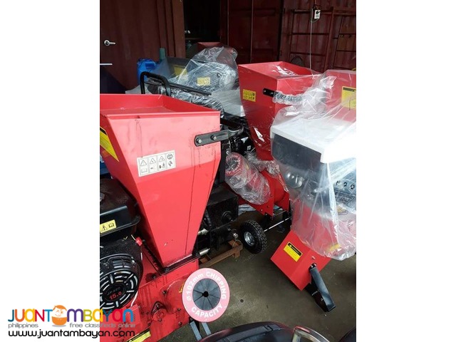 ~ Portable Wood Chipper FORSALE !