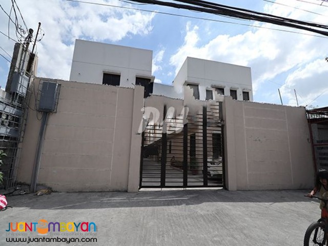 Modern Townhouse in Project 8 Congressional QC PH957