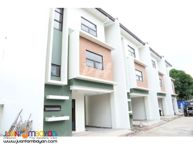 Modern Townhouse in Harmony Place PH700