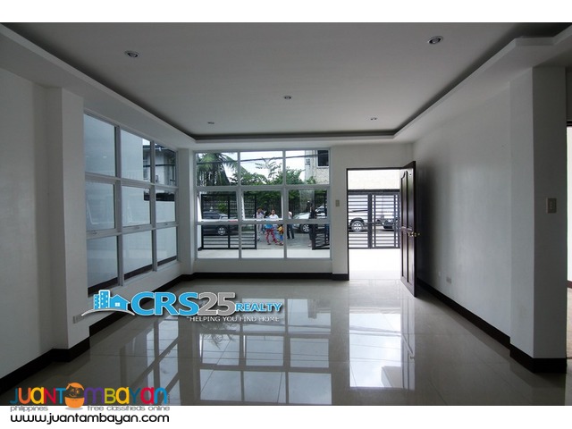 Available For Sale 5Bedrooms House in Cebu City