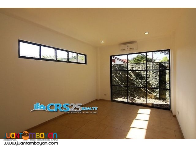 3 Level House with 4 Bedroom For Sale in Talamban Cebu