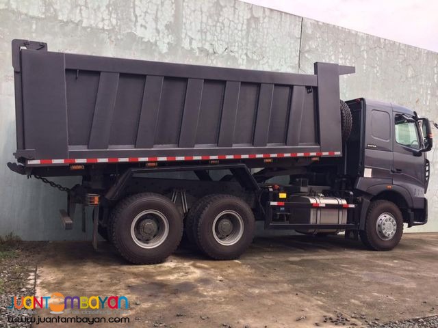 HOWO T7 10 Wheeler Dump Truck 20m³