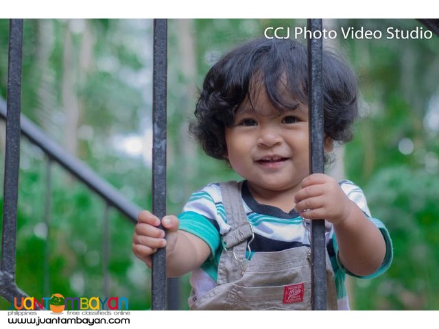CCJ Photo Video Studio-Bacolod Photobooth - Photographer