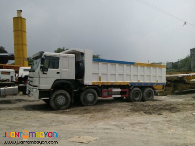 Sinotruk Howo A7 8x4 Dump Truck LHD 12Wheeler 