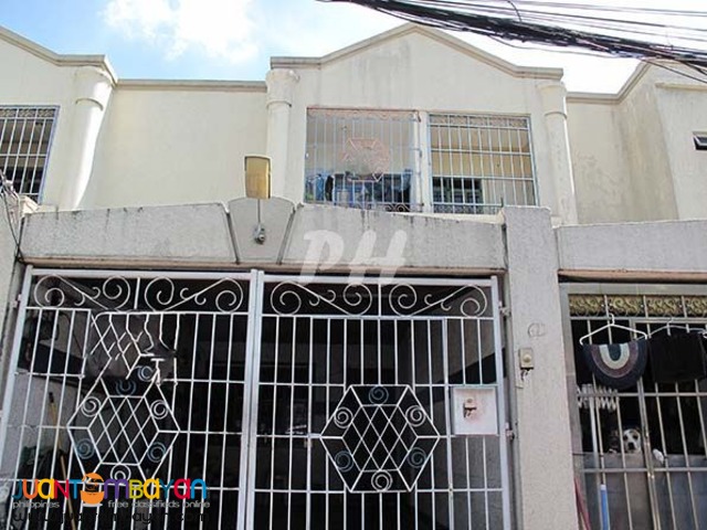 Comfortable Townhouse in Tandang Sora  PH842