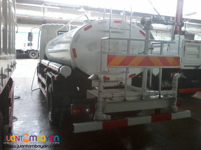 Selling 6 Wheeler Water Tanker  BUY NOW