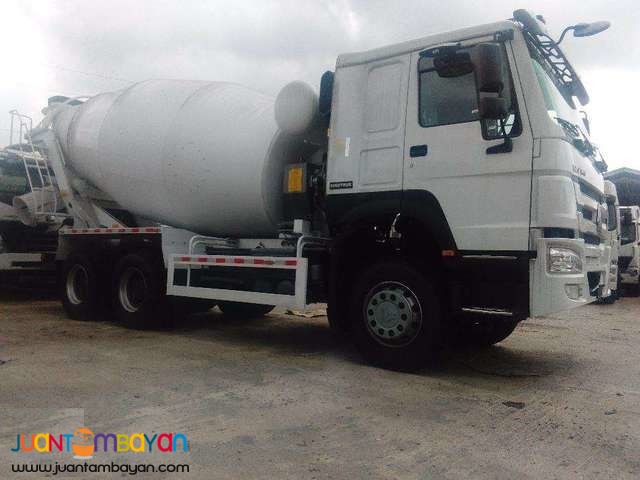 sinotruk howo a7 10 cubic transit mixer 10 wheeler brand new