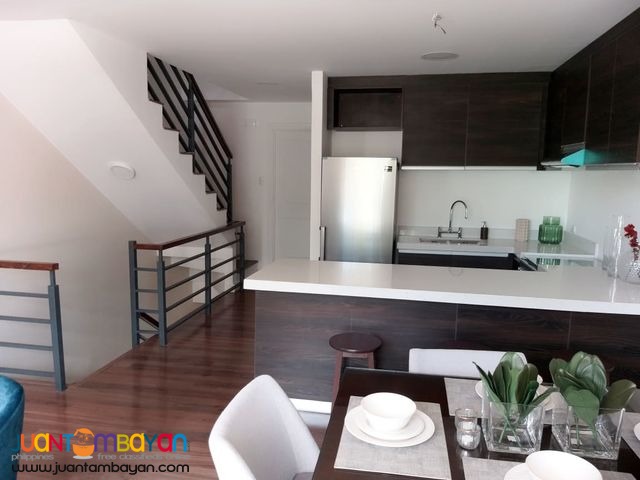 FOR SALE 3-Storey MODERN Townhouse in PROJECT 8, QC!!