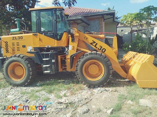 RUM ZL30 wheel loader