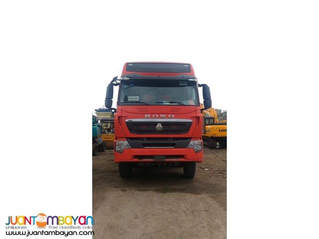 FOR SALE 12 Wheeler HOWO A7 T7 Dump Truck EURO 4