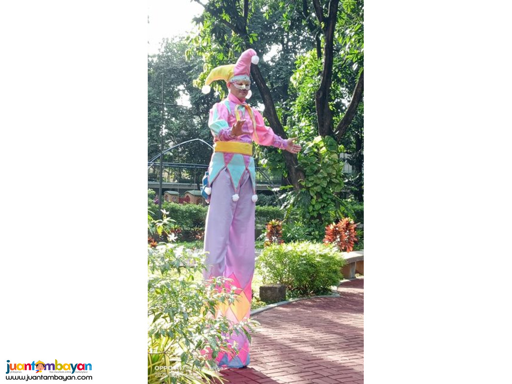 Stilt walkers, stilts, walking stilt for event and birthday party