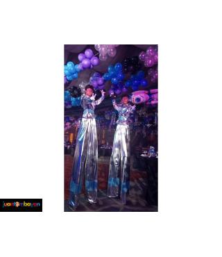 Men on Stilts
