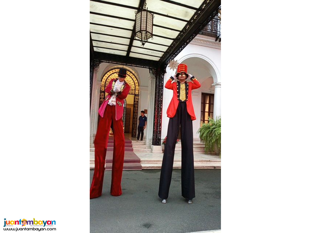 Men on Stilts