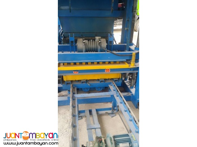 Automatic Hallow Block Making Machine