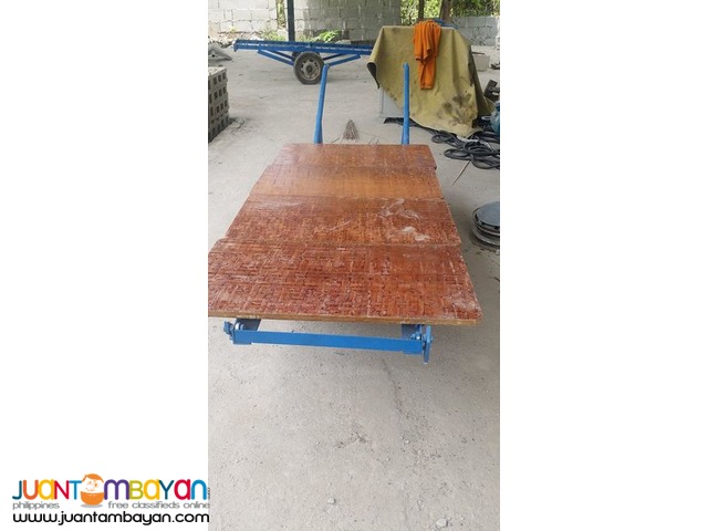 Automatic Hallow Block Making Machine