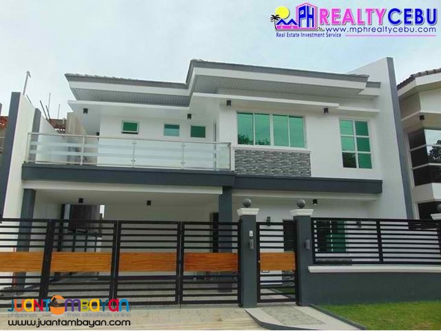 4Bedroom 270m² House Inside a High End Subdivision in Mandaue